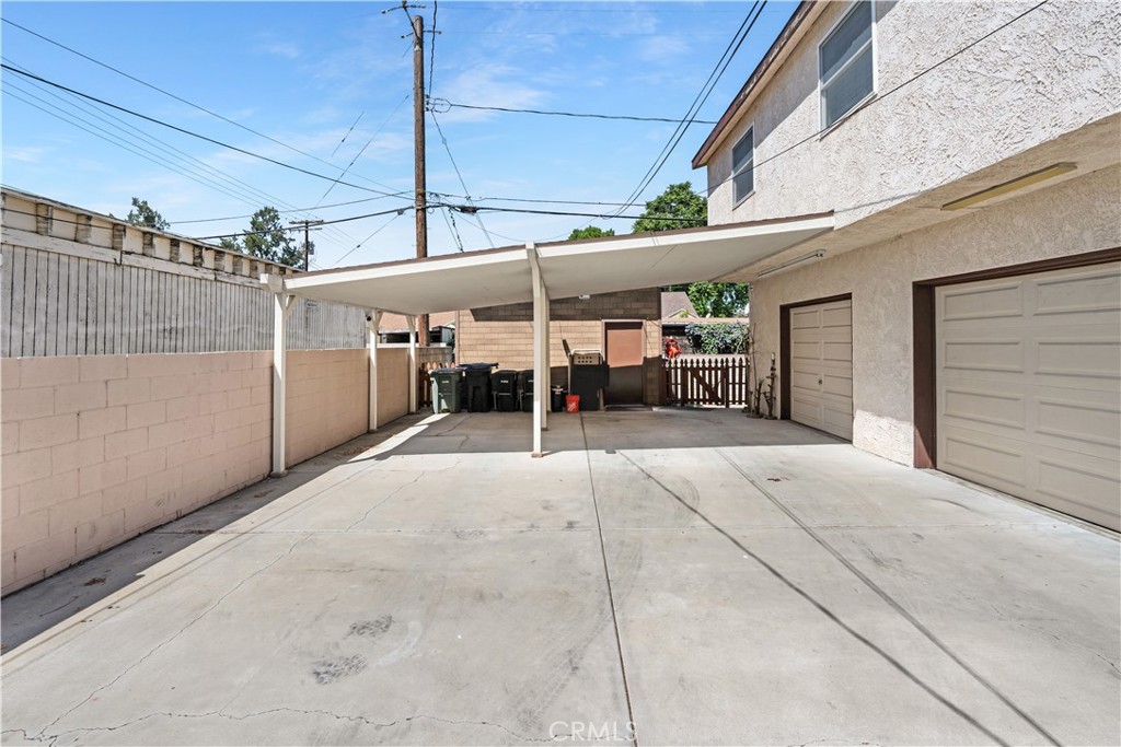 515 N Mariposa Street