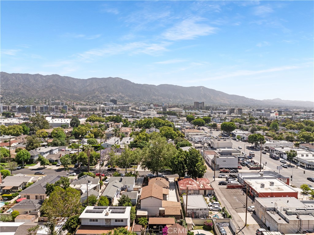 515 N Mariposa Street