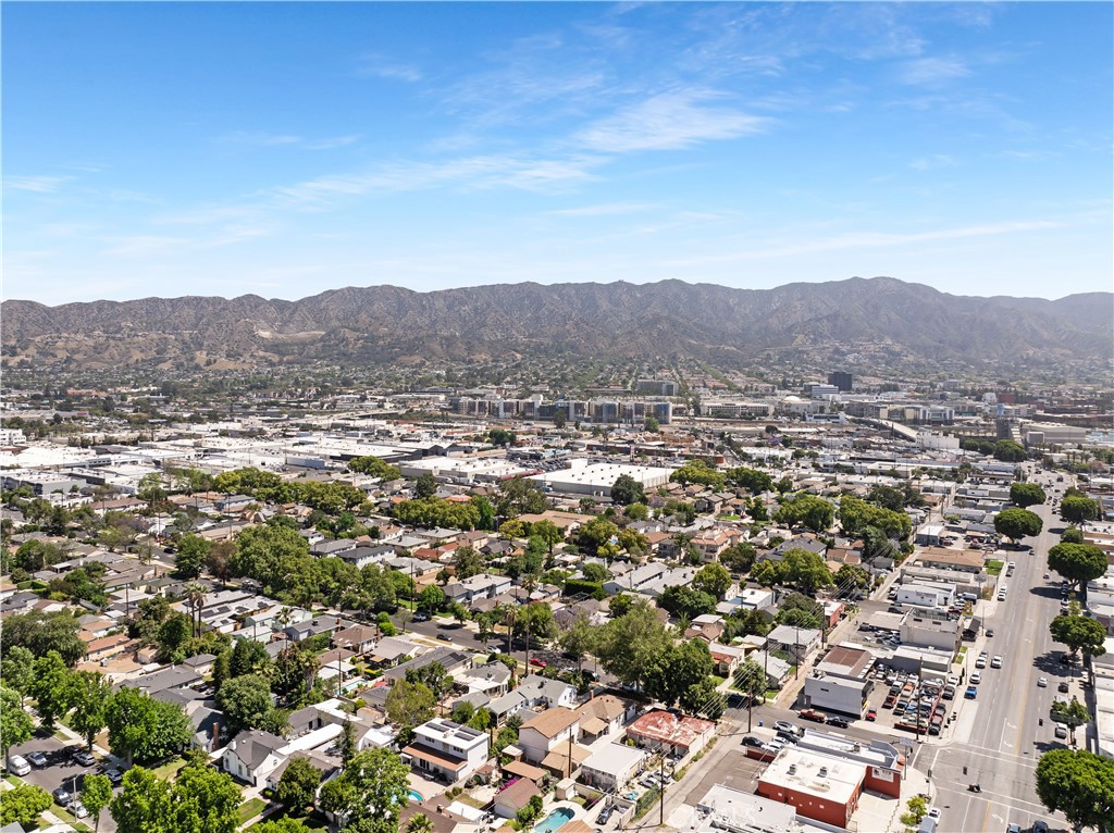 515 N Mariposa Street