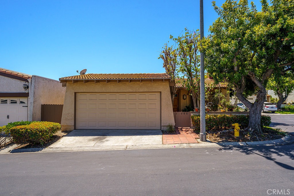 31085 Via San Vicente