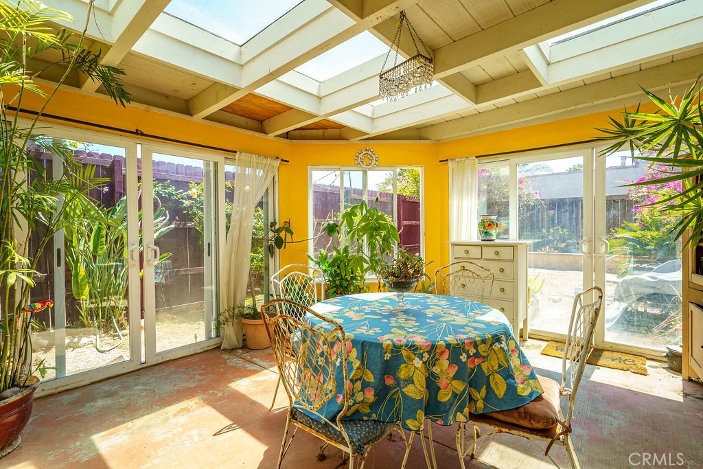 31085 Via San Vicente