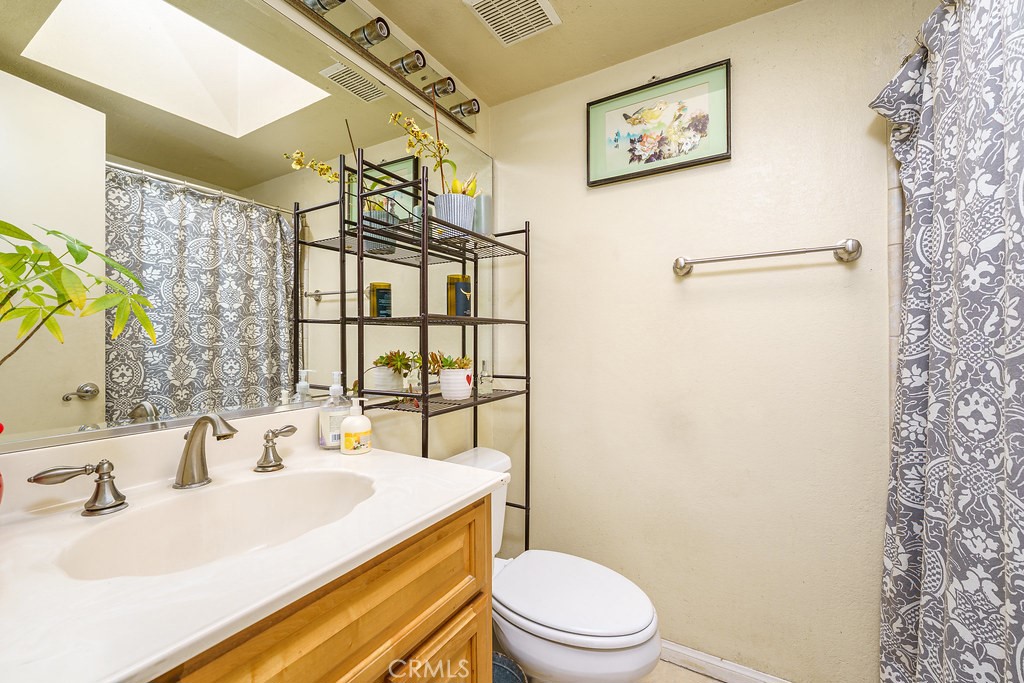 31085 Via San Vicente