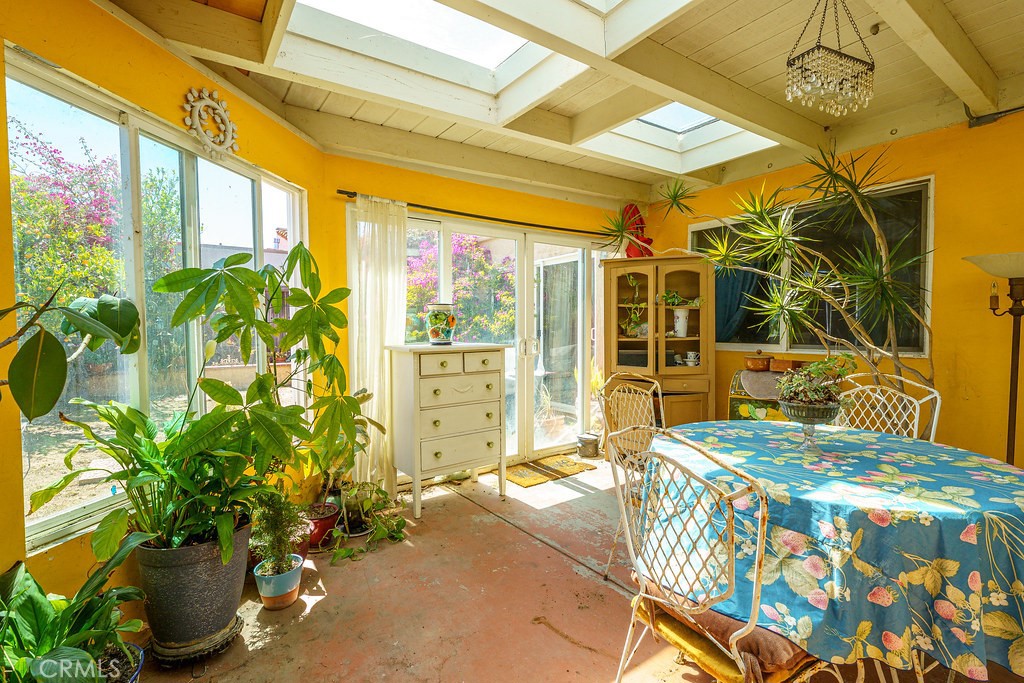 31085 Via San Vicente