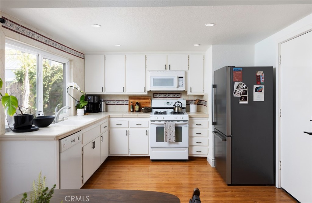 26645 Paseo Ensenada