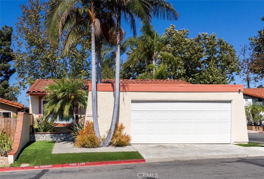 26645 Paseo Ensenada