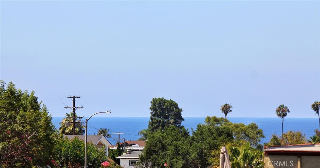 221 Avenida Monterey