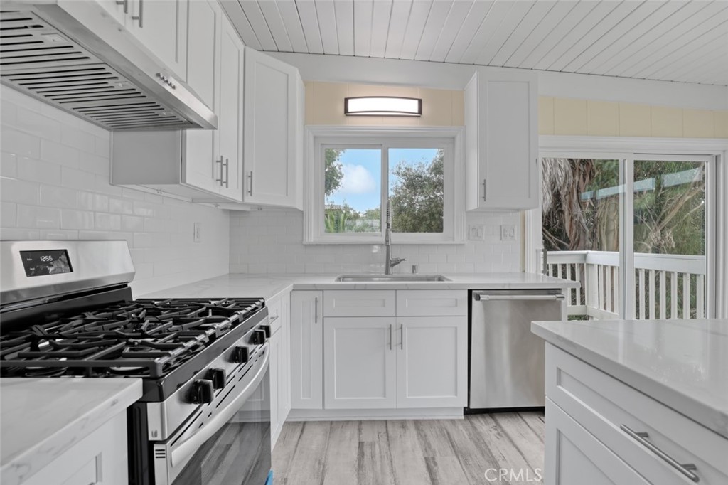 221 Avenida Monterey