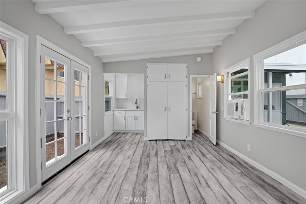 221 Avenida Monterey