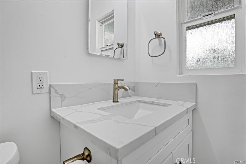 221 Avenida Monterey