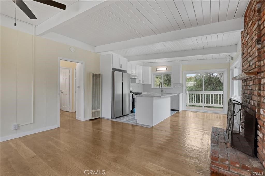 221 Avenida Monterey