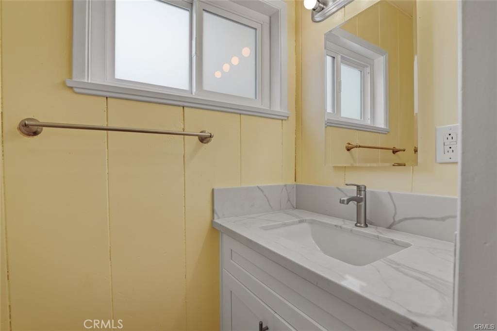 221 Avenida Monterey