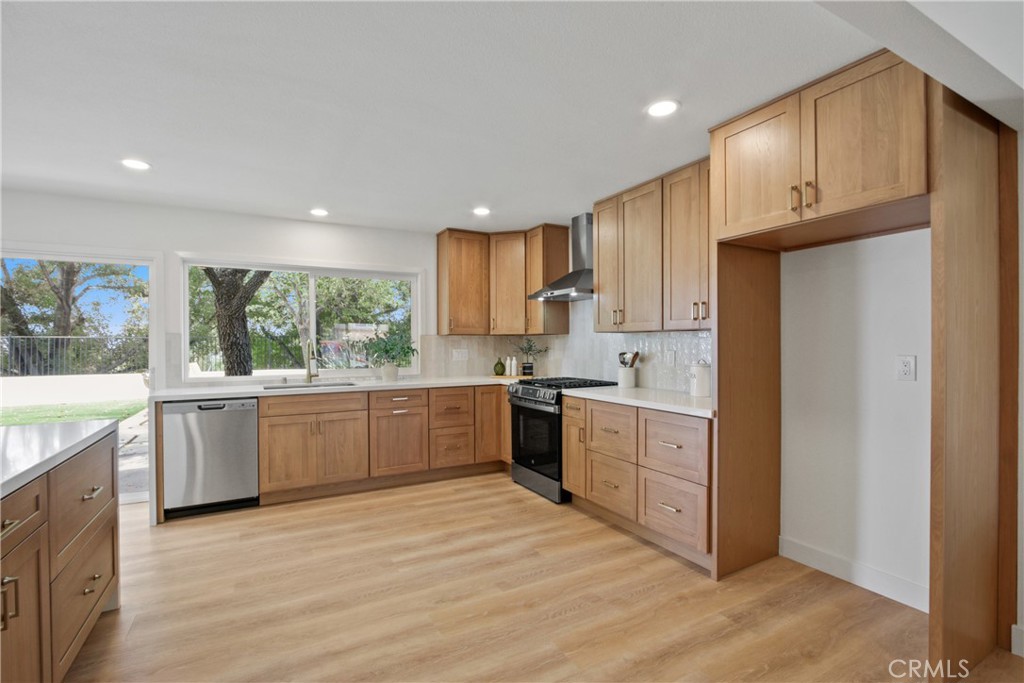 24711 Acropolis Drive