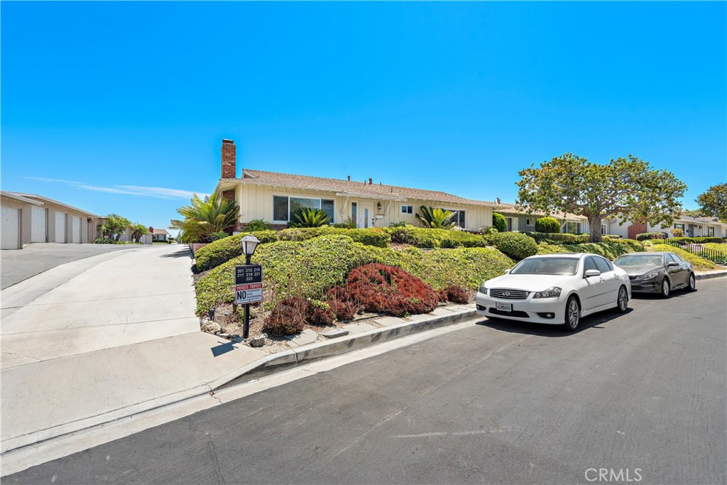 201 Monte Vista