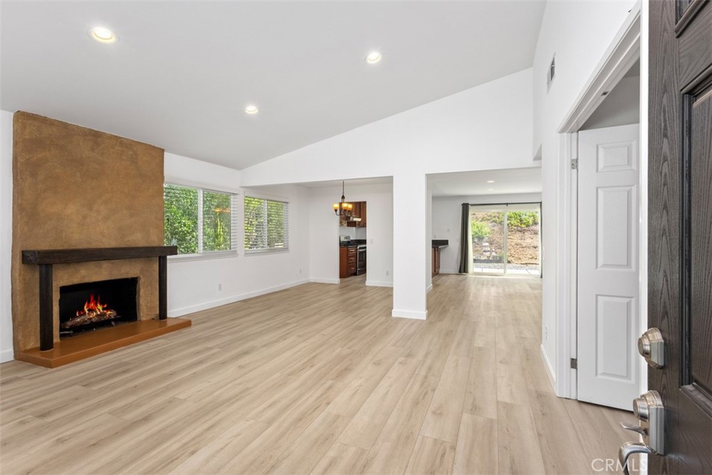 1837 E Lainie Street