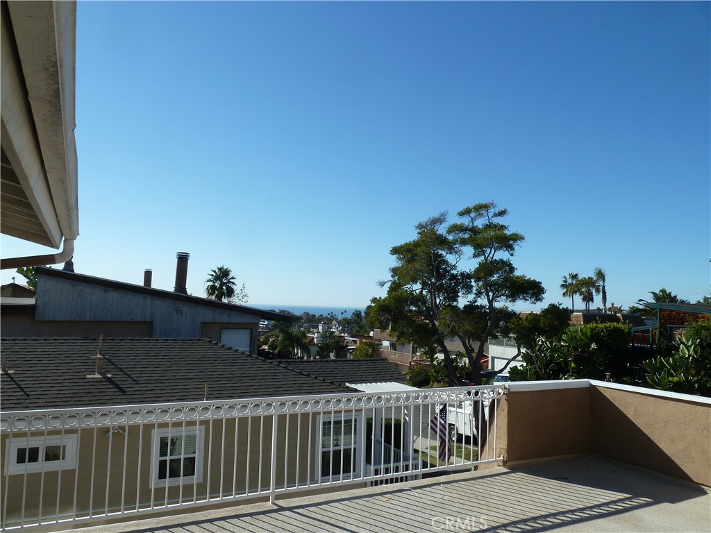 33760 Silver Lantern Street