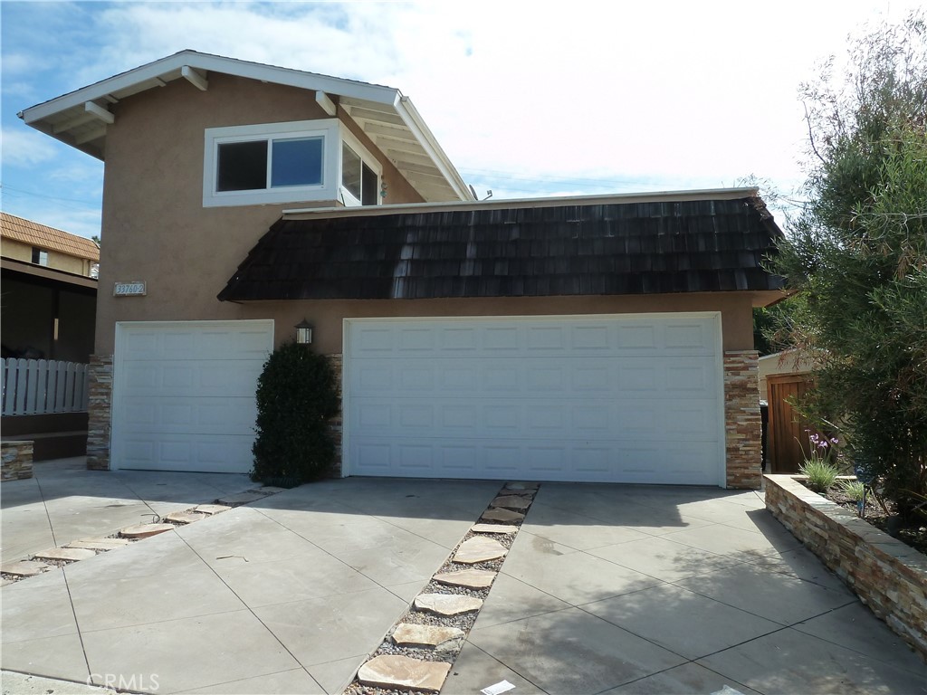 33760 Silver Lantern Street