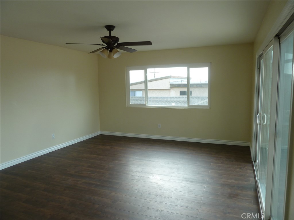 33760 Silver Lantern Street