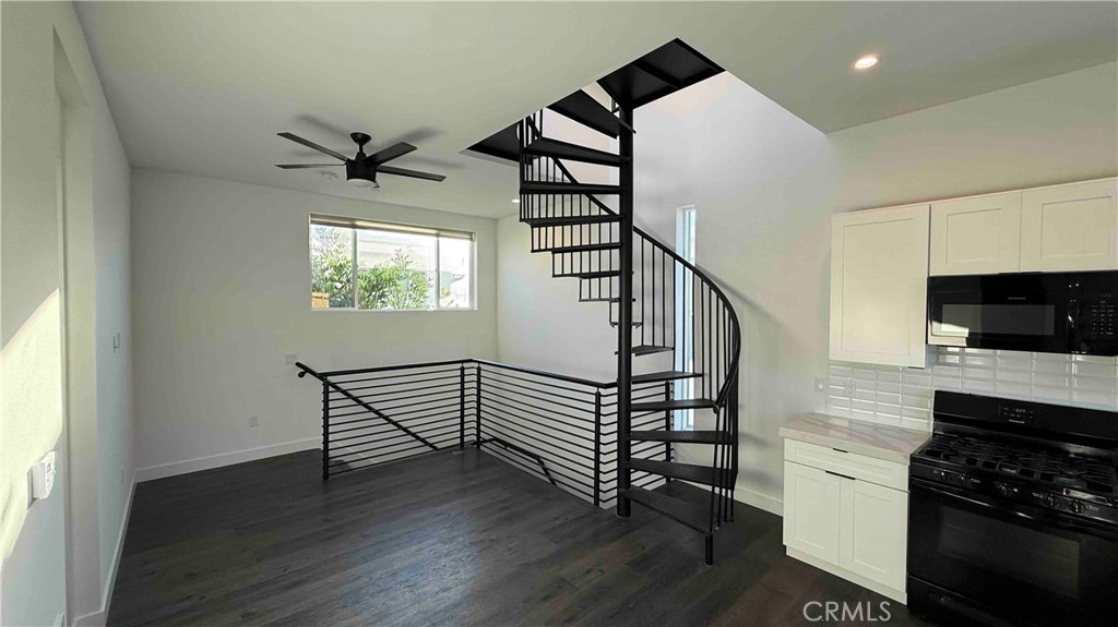 2805 S El Camino Real B