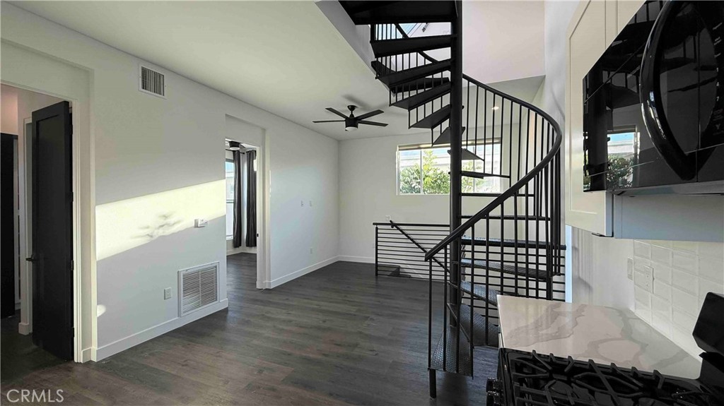 2805 S El Camino Real B