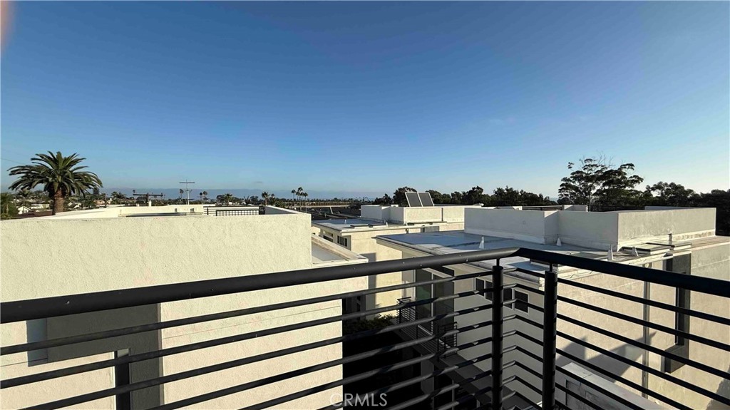 2805 S El Camino Real B