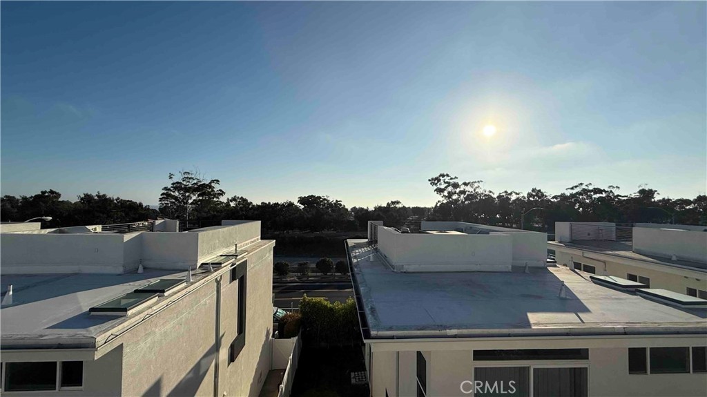 2805 S El Camino Real B