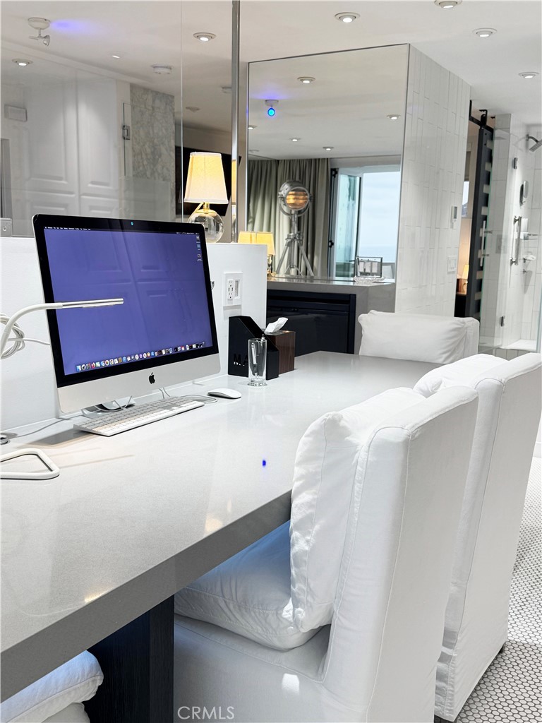 420 Monterey Lane R16