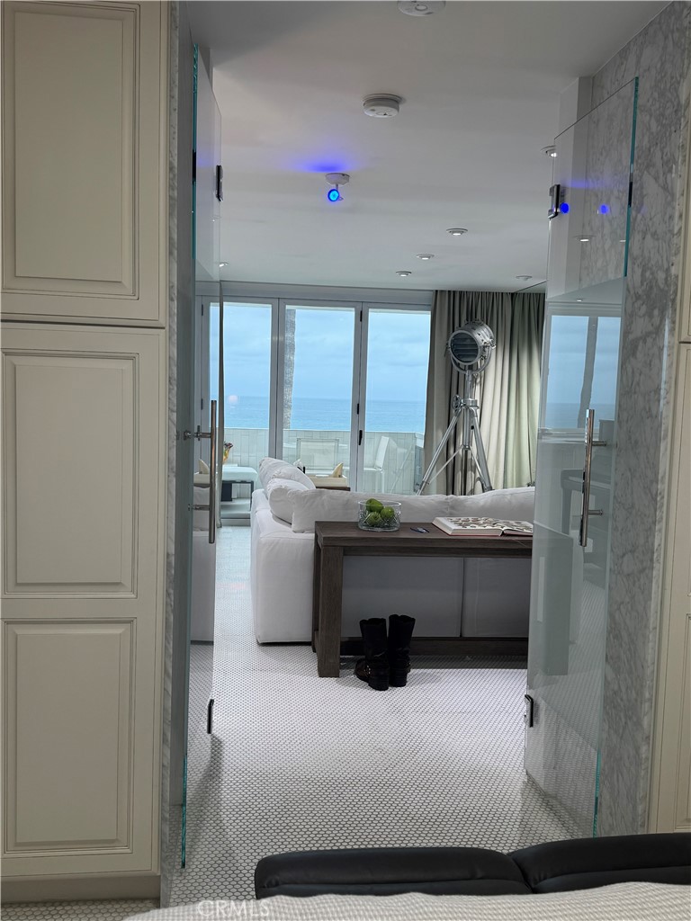 420 Monterey Lane R16