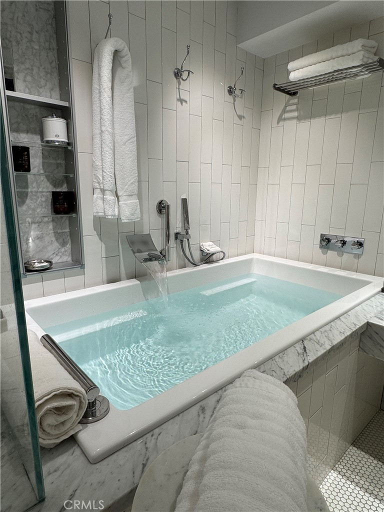 420 Monterey Lane R16