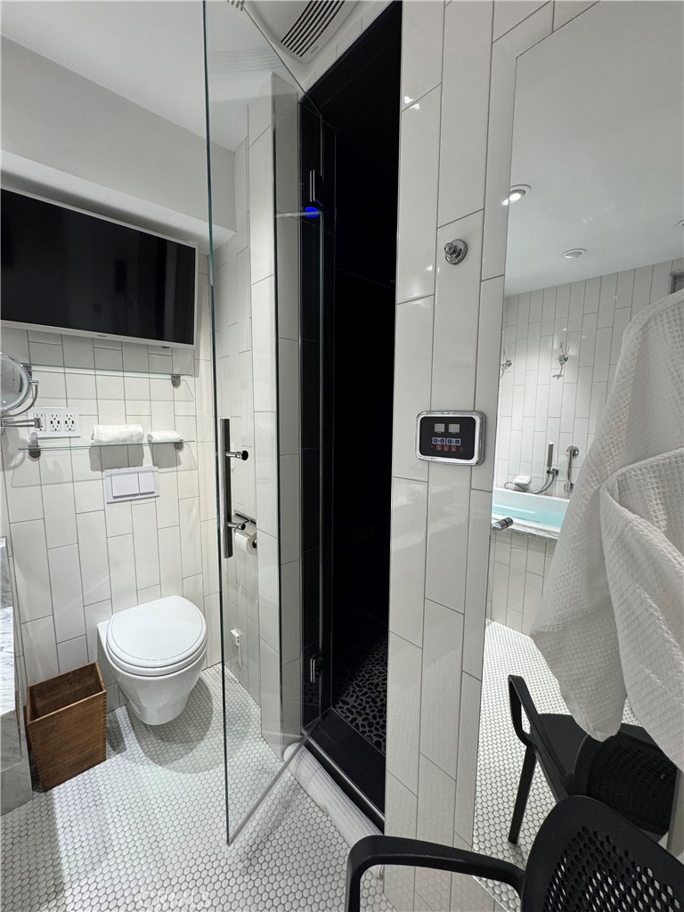 420 Monterey Lane R16