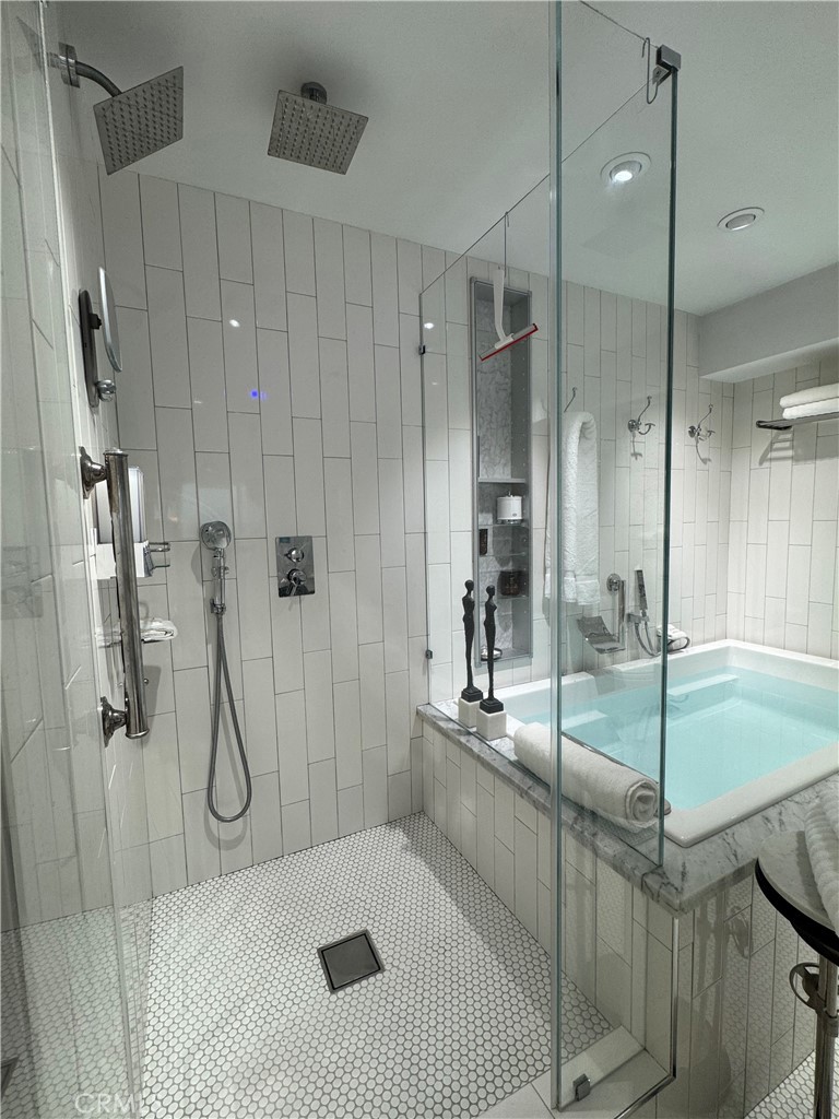 420 Monterey Lane R16