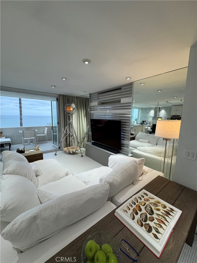 420 Monterey Lane R16