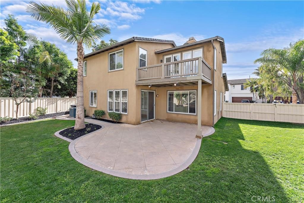 425 Camino Flora Vista