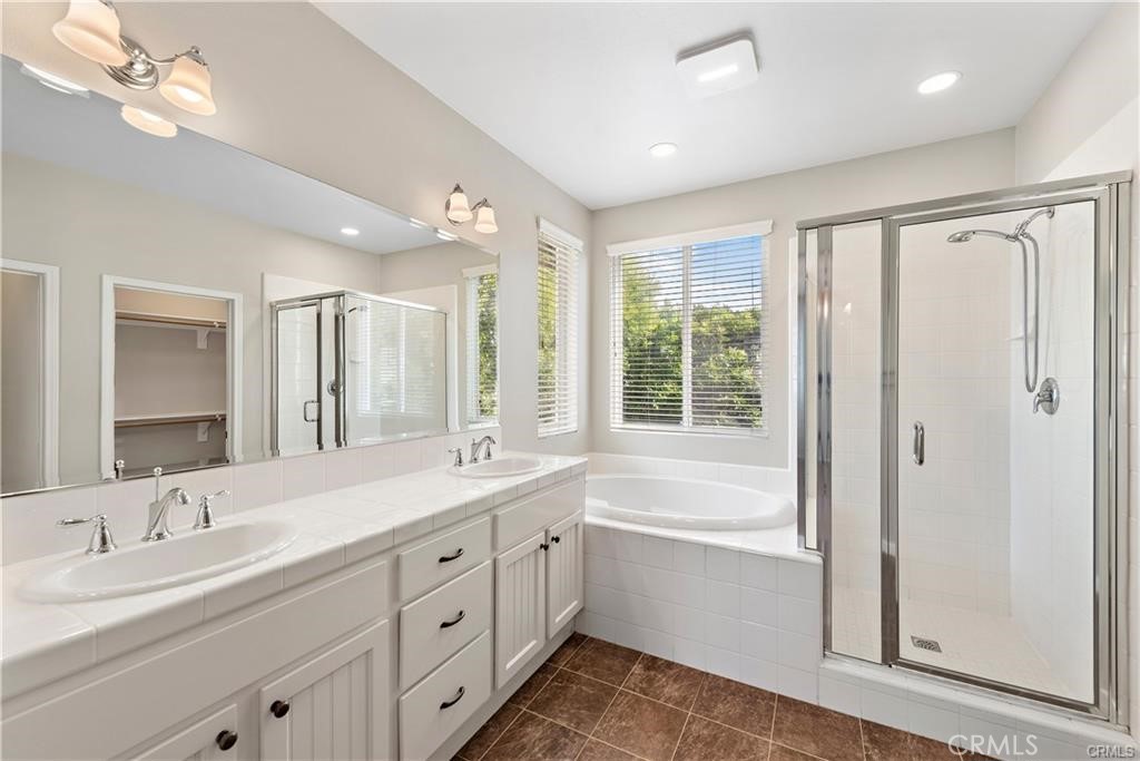 425 Camino Flora Vista