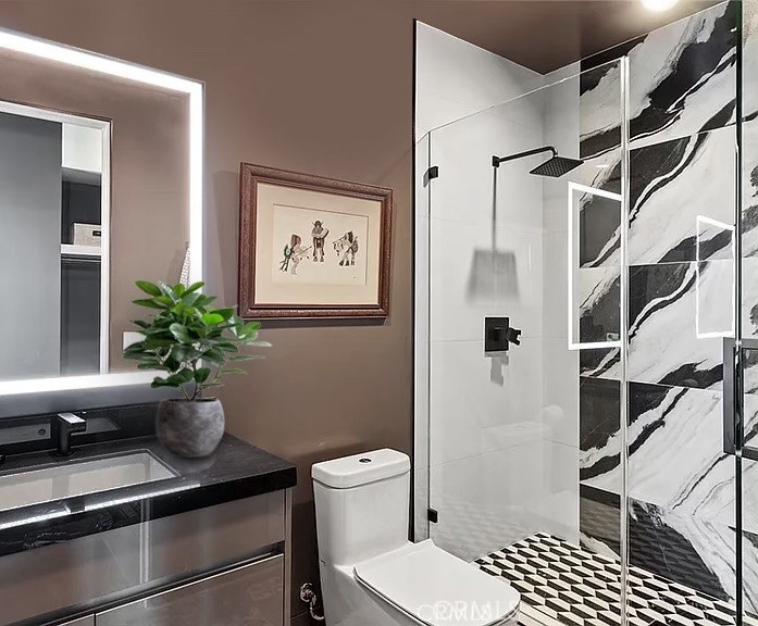 606 E Avenida San Juan