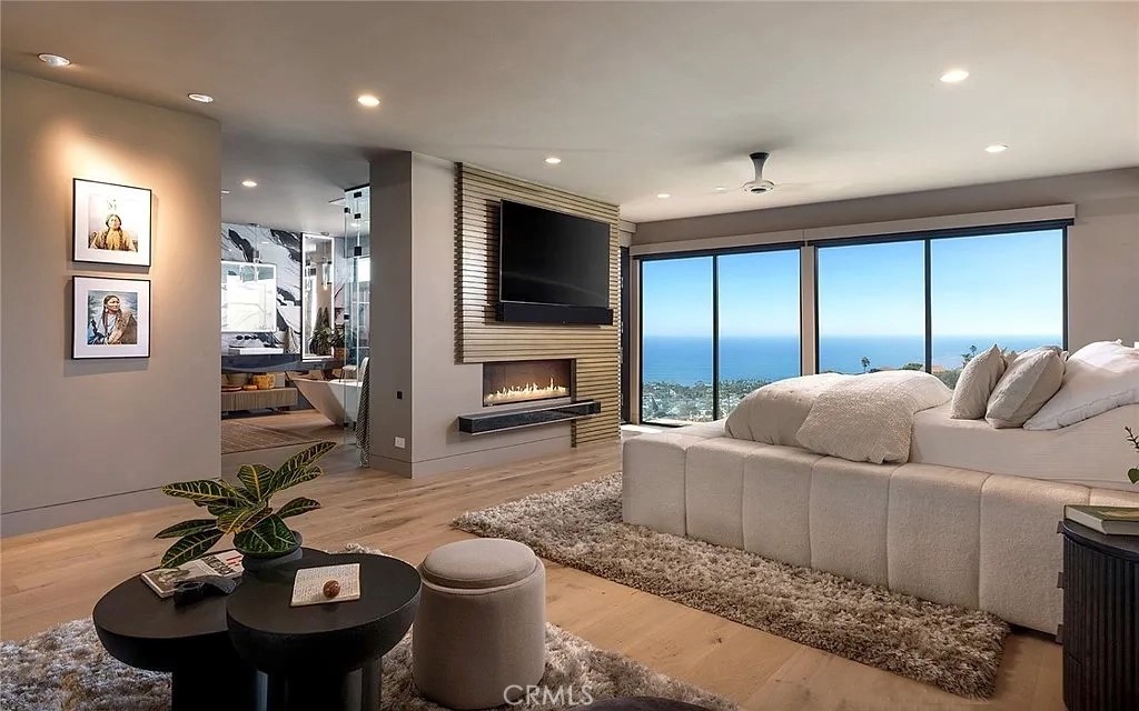 606 E Avenida San Juan