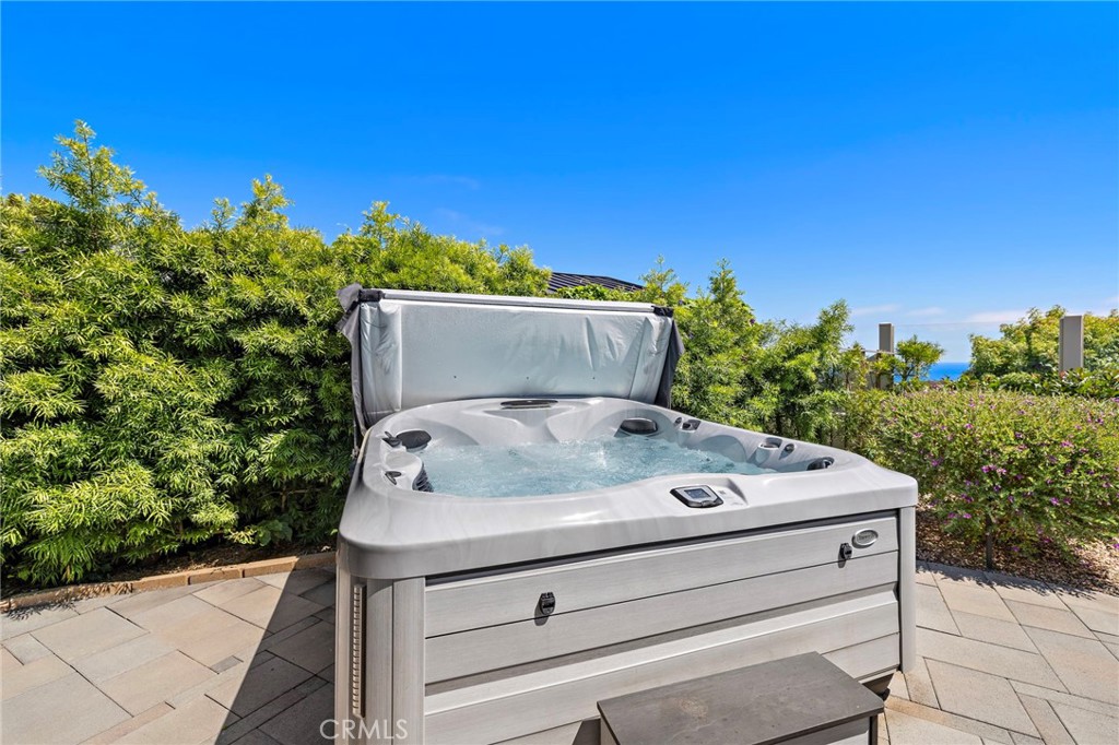 185 E Avenida Cordoba