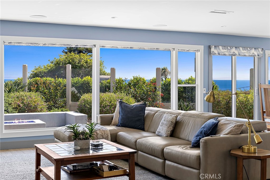 185 E Avenida Cordoba