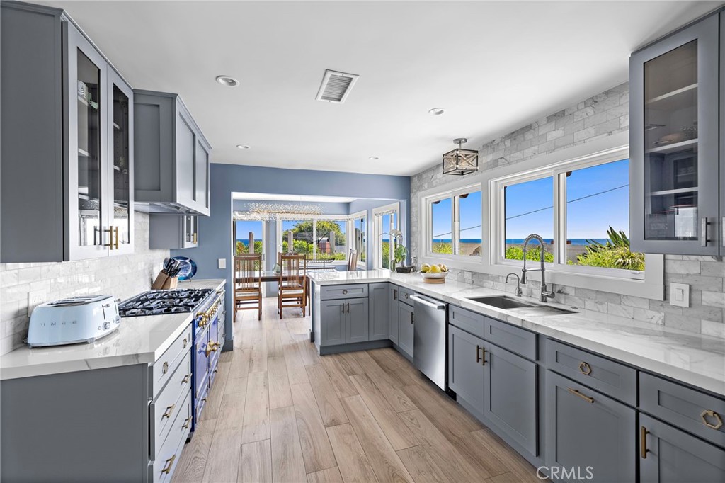 185 E Avenida Cordoba