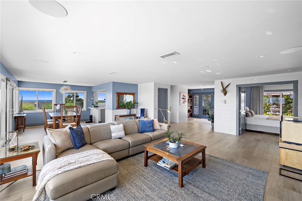 185 E Avenida Cordoba