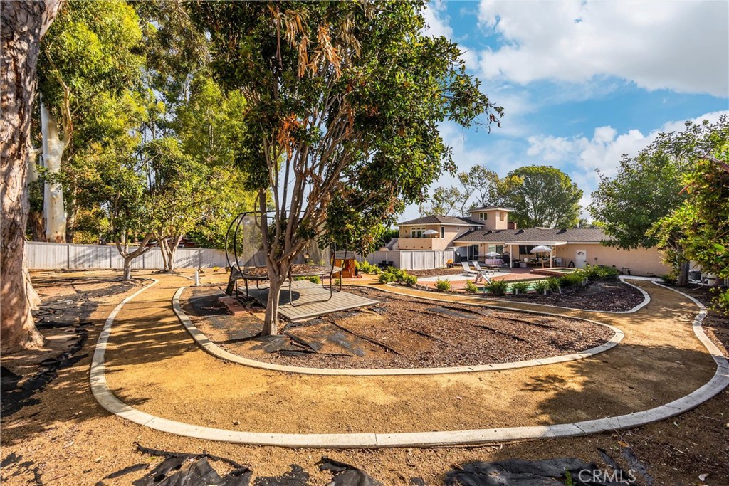 31821 Paseo Alto Plano