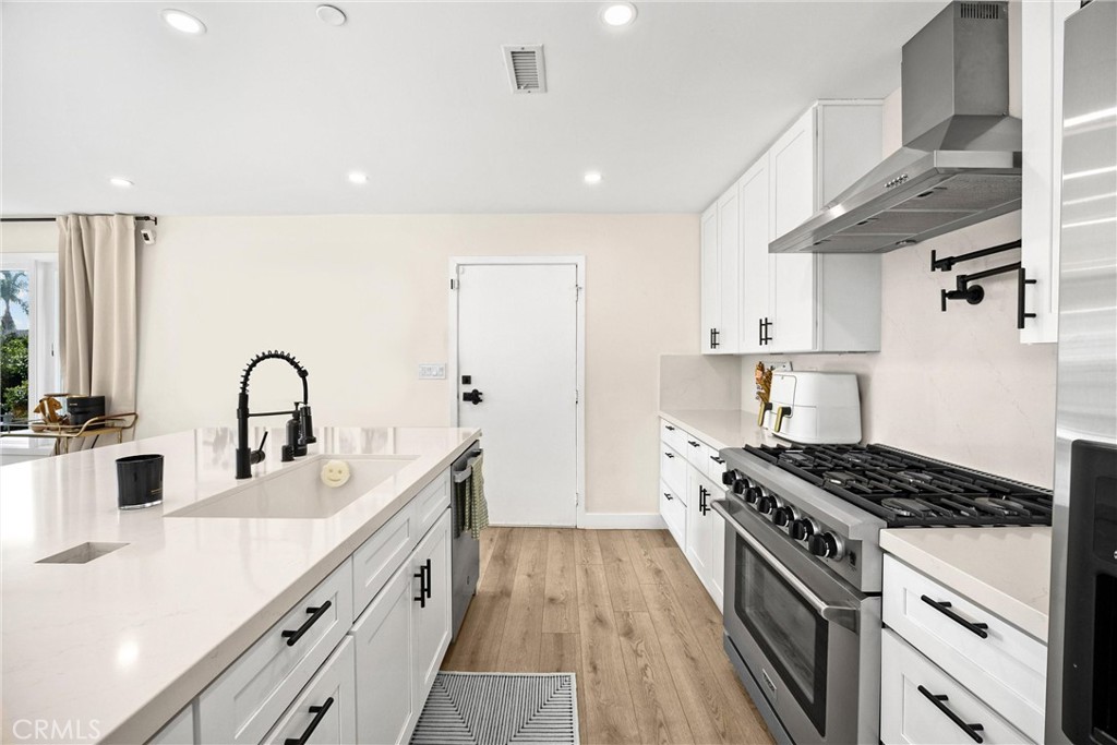 31821 Paseo Alto Plano