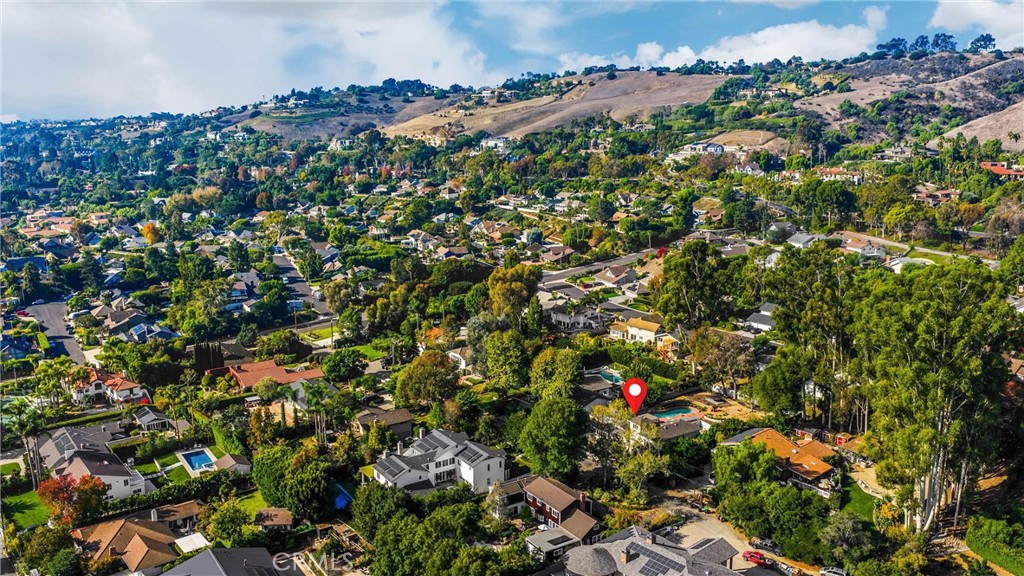 31821 Paseo Alto Plano