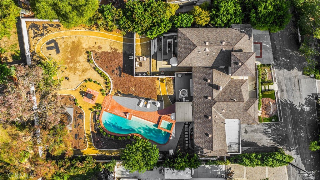 31821 Paseo Alto Plano