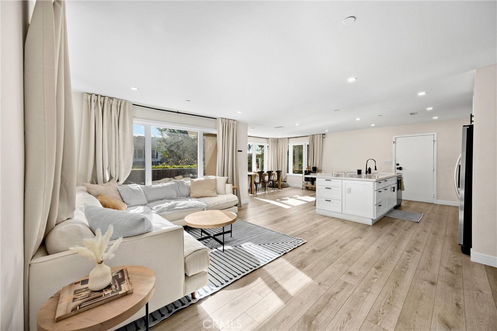 31821 Paseo Alto Plano