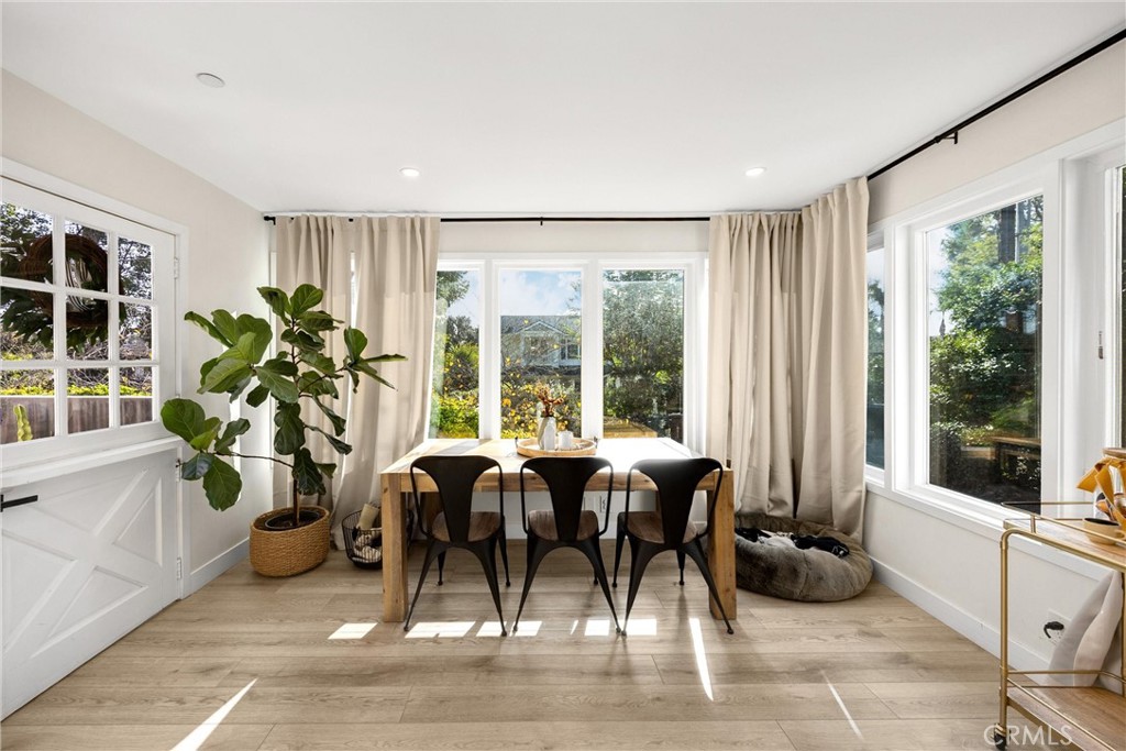 31821 Paseo Alto Plano