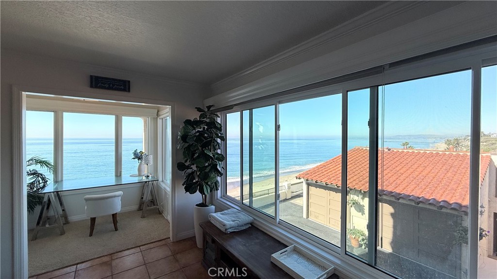 268 Avenida Montalvo 3