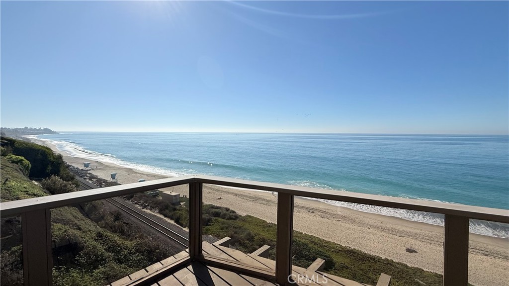 268 Avenida Montalvo 3