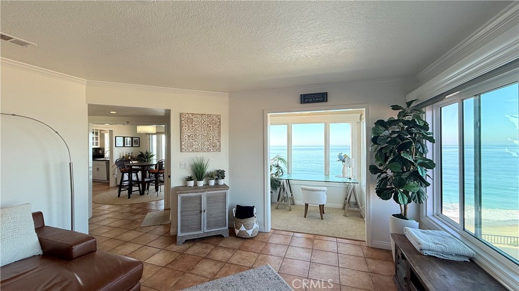 268 Avenida Montalvo 3