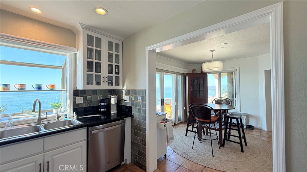 268 Avenida Montalvo 3