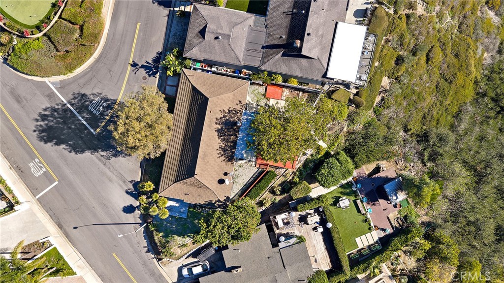 200 Avenida San Carlos